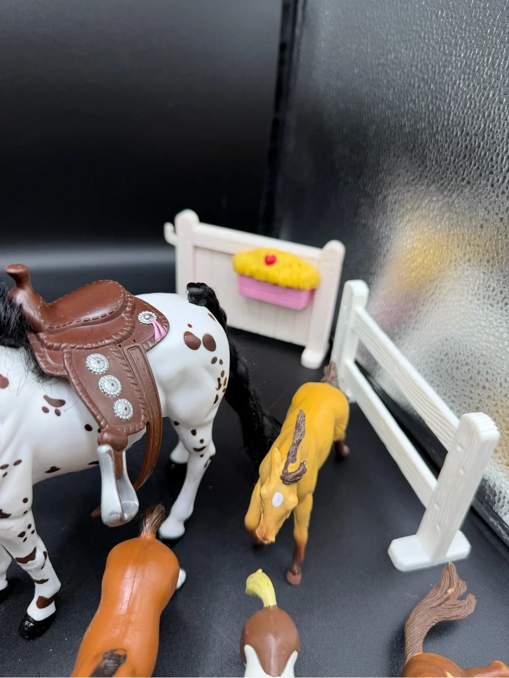 N/A animals lot
